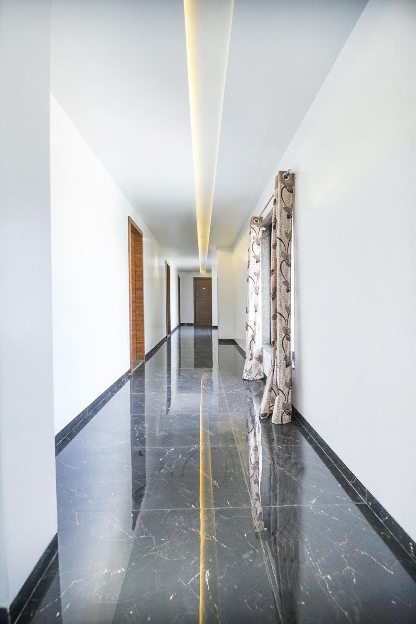 Oyo Flagship Hotel Shreeyash Executive Mangvadi Exterior foto